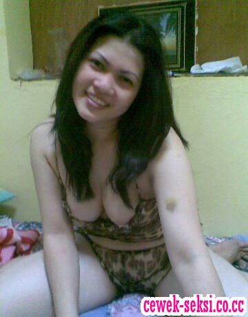 artis indonesia telanjang