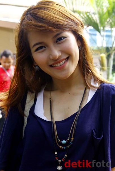 ayu tin ting