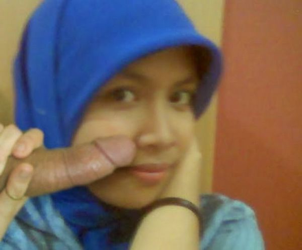 cewek jilbab mesum