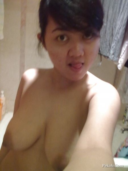 telanjang bugil
