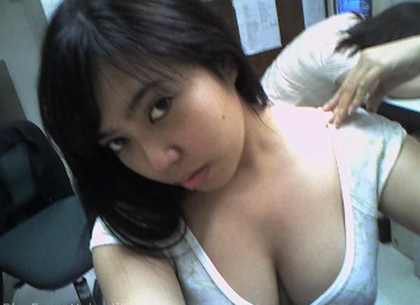 luna maya bugil