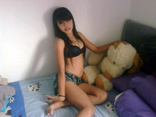 cewek sma telanjang