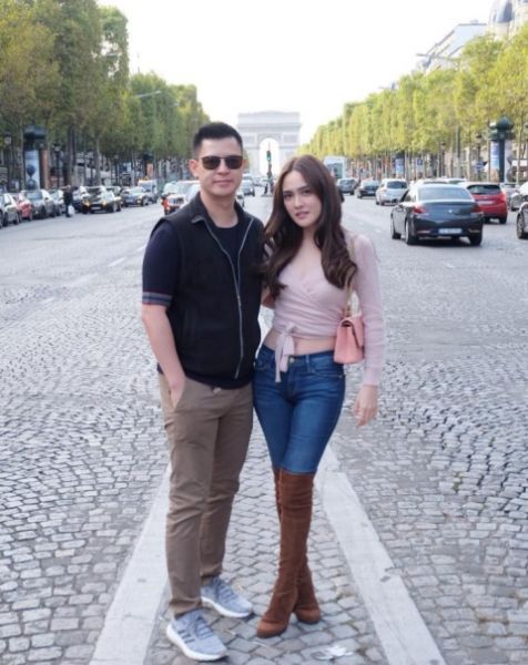 shandy aulia suami