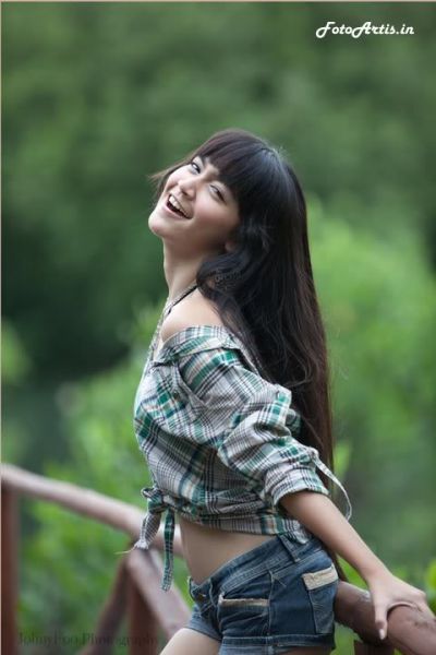 gambar cewek telanjang