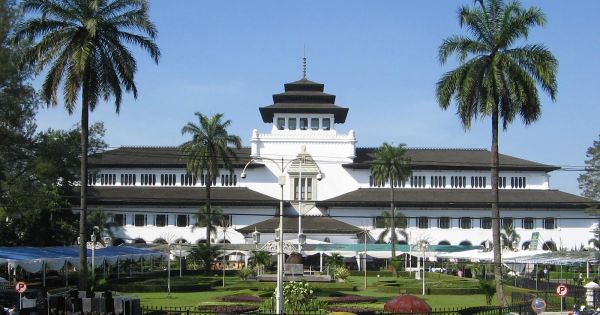 mojang bandung panggilan