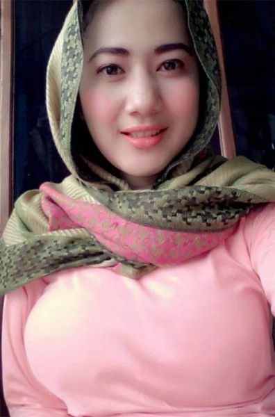 memek ngangkang