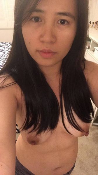 tetek bulat