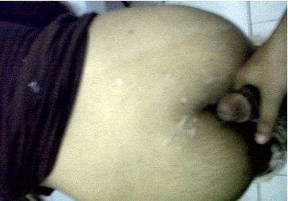 pantat nungging telanjang