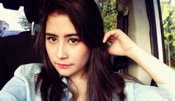 rambut baru prilly latuconsina