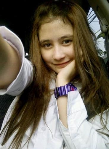 prilly latuconsina bikini