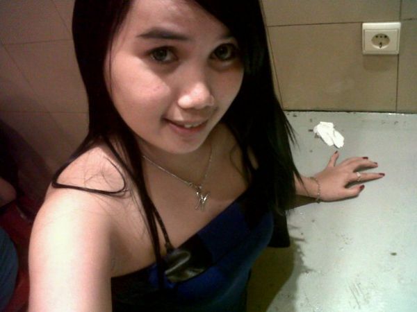 ngentot pembantu