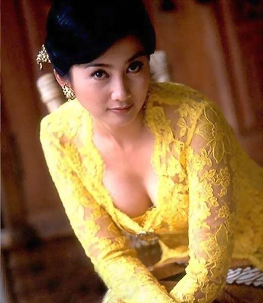 cewek jilbab bugil