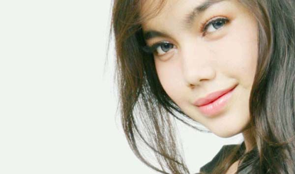 kontol masuk memek perawan