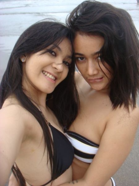 nikita willy bugil