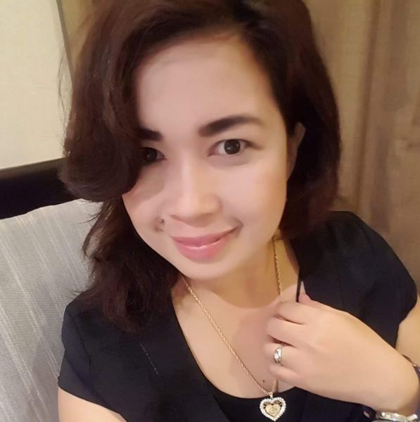 memek ngangkang bugil