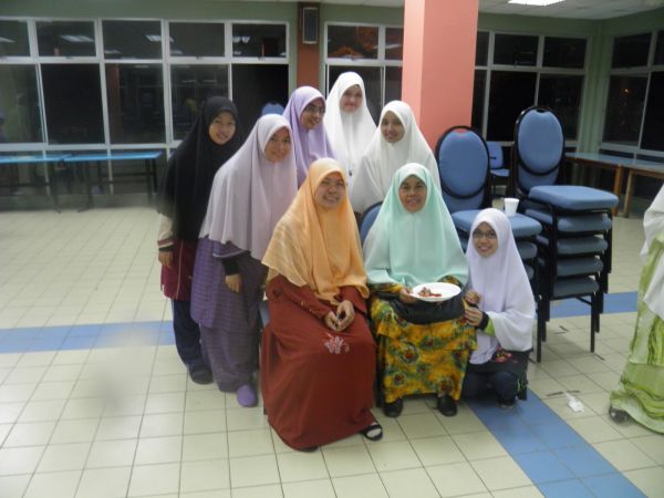 ibu puisi tuk