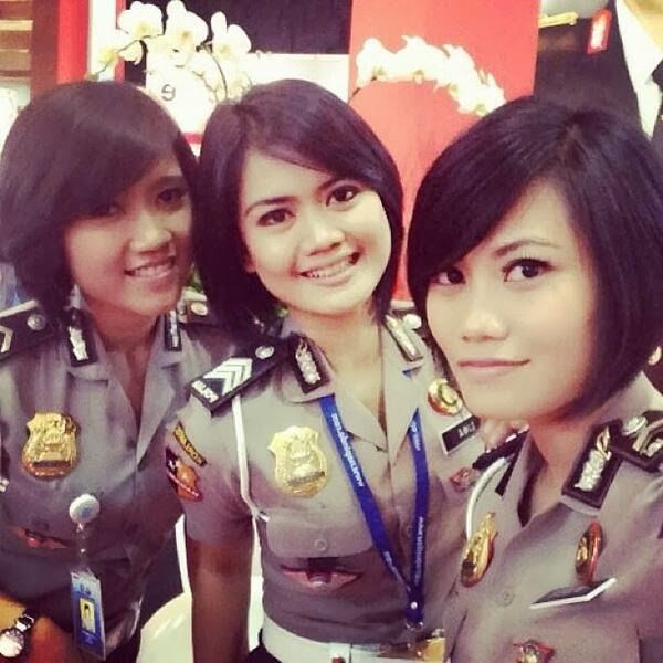 polwan bugil twitter