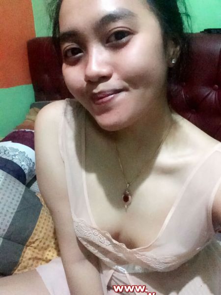 cewek bugil telanjang