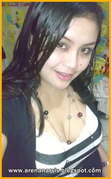 stw bugil pembantu