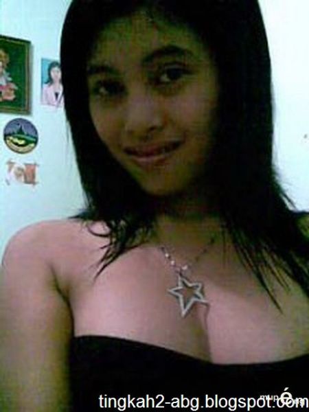 ngintip toket artis indonesia