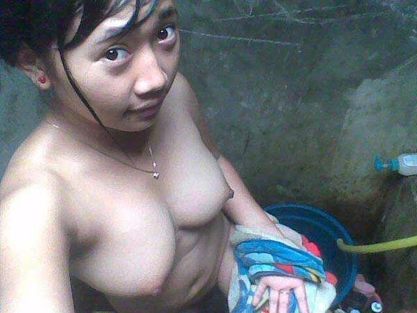 gadis bandung bugil
