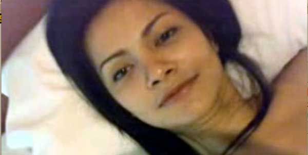 gambar memek luna maya