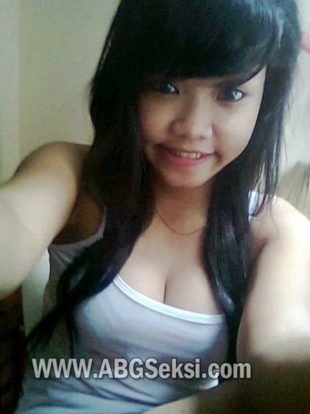 intip mandi bugil