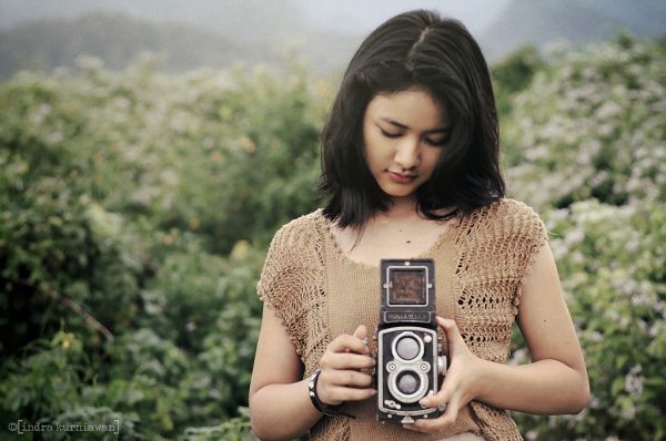 adinda azani keluarga