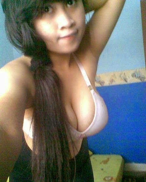 toket gadis abg mahasiswi