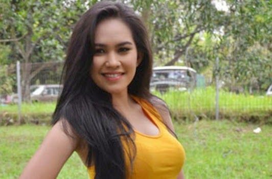 ngintip sarah azhari mandi
