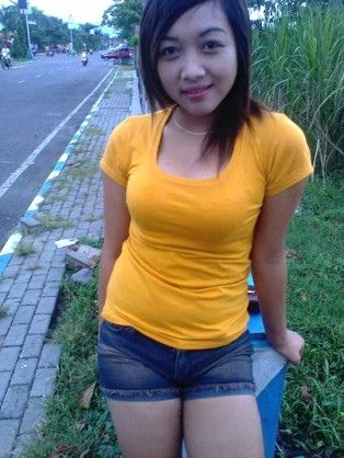 gendut bugil