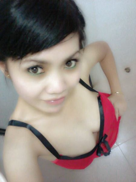 memek basah di jilat pacar