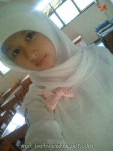 cewek cantik hot