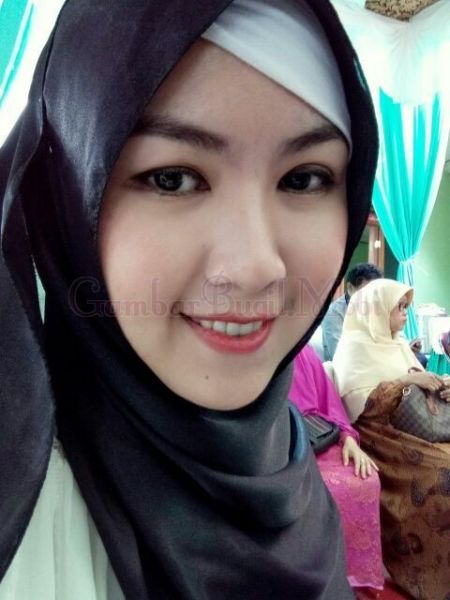 telanjang bulat