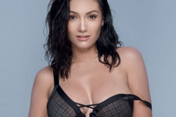 model bugil indonesia