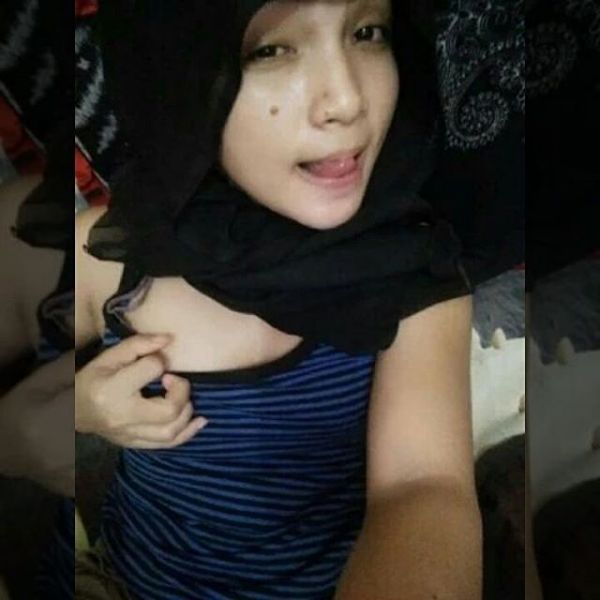 rambut berponi wanita korea