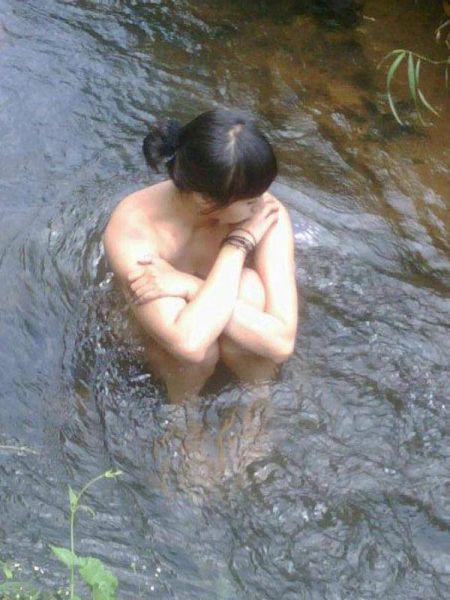 ngintip cewek mandi indonesia