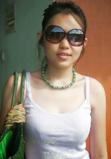pamer toket gede