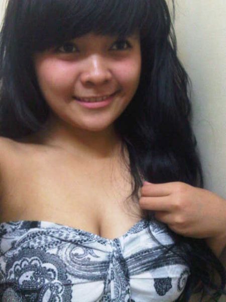 cewek bugil indonesia
