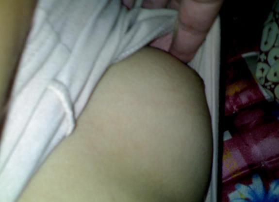 ngintip pembantu tidur