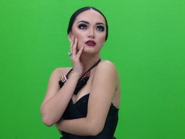 foto panas zaskia gotik