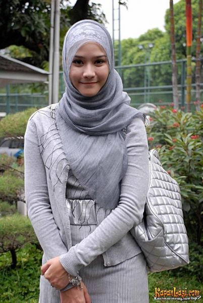 ketat super zaskia mecca