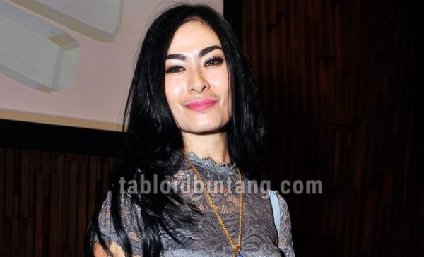 cewek jilbab bugil