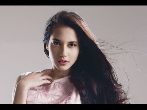 adegan panas artis indonesia