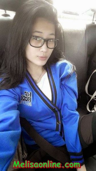 memek bugil lagi ngangkang