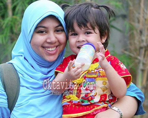 indonesian girl telanjang