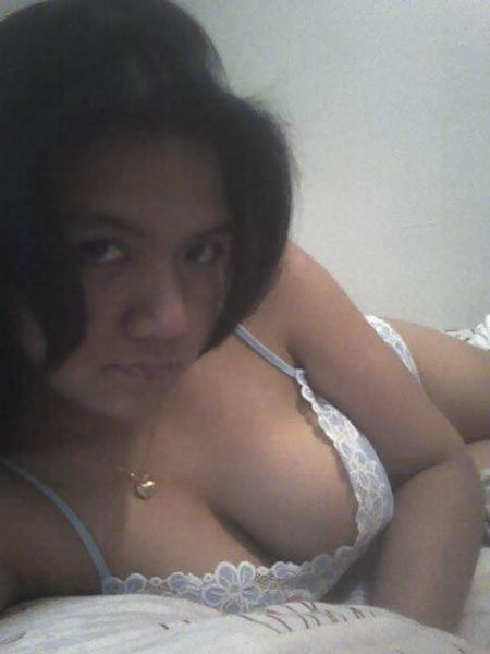 agnes monica nude