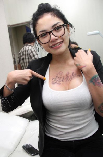 nikita mirzani playboy