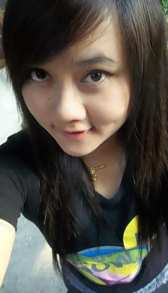 kontol masuk memek cewek bugil