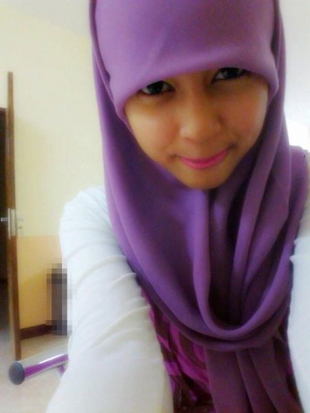 cewek cantik hot